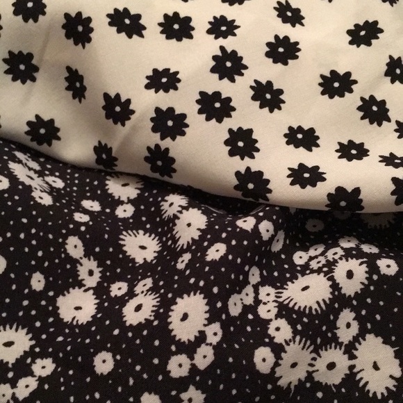 Black and white floral fit and flare dress - Picture 2 of 6